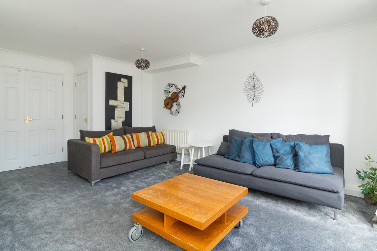 3 bedroom apartment for rent Station Road West, Canterbury, CT2 8HY