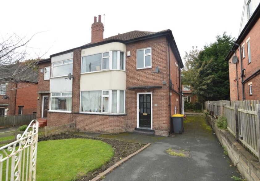 4 bedroom house for rent Ash Crescent, Leeds, LS6 3LE UniHomes