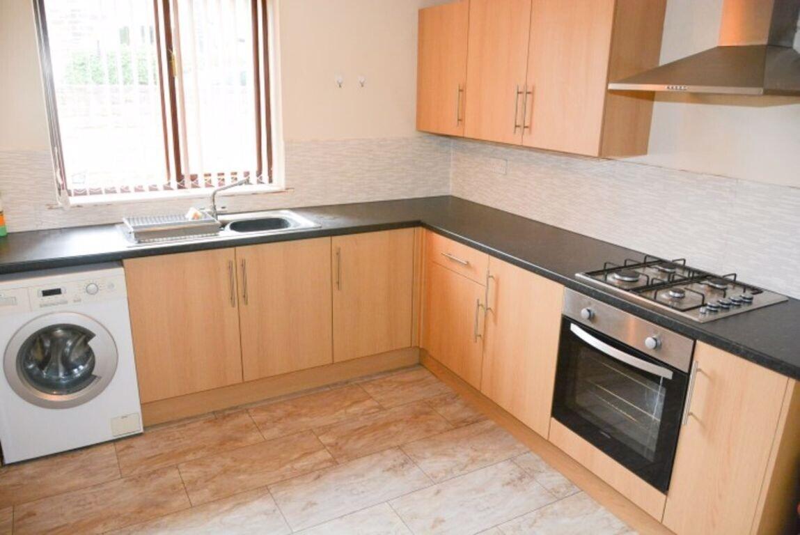 4 bedroom house for rent Lydgate Court, Sheffield, S10 5FJ UniHomes