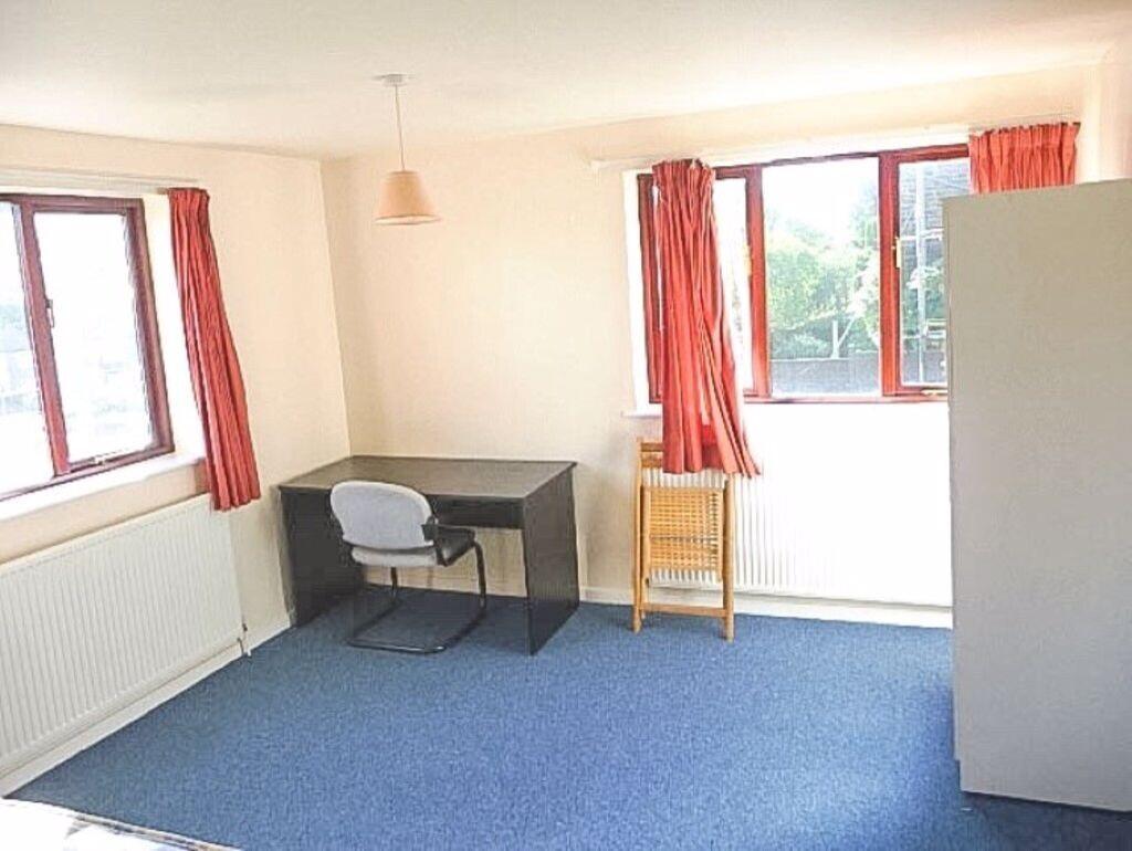 4 bedroom house for rent Lydgate Court, Sheffield, S10 5FJ UniHomes