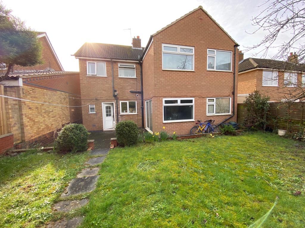 6 bedroom house for rent Holywell Drive, Loughborough, LE11 3JX UniHomes