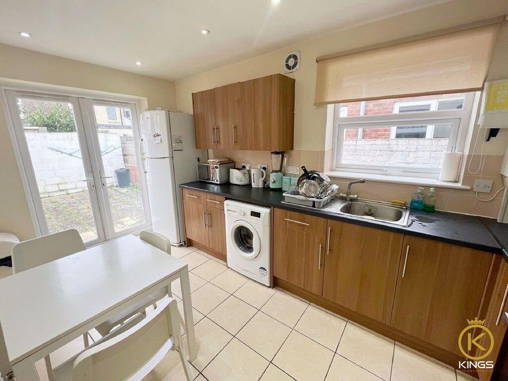 3 bedroom house for rent Ventnor Road, Portsmouth, PO4 0DX UniHomes