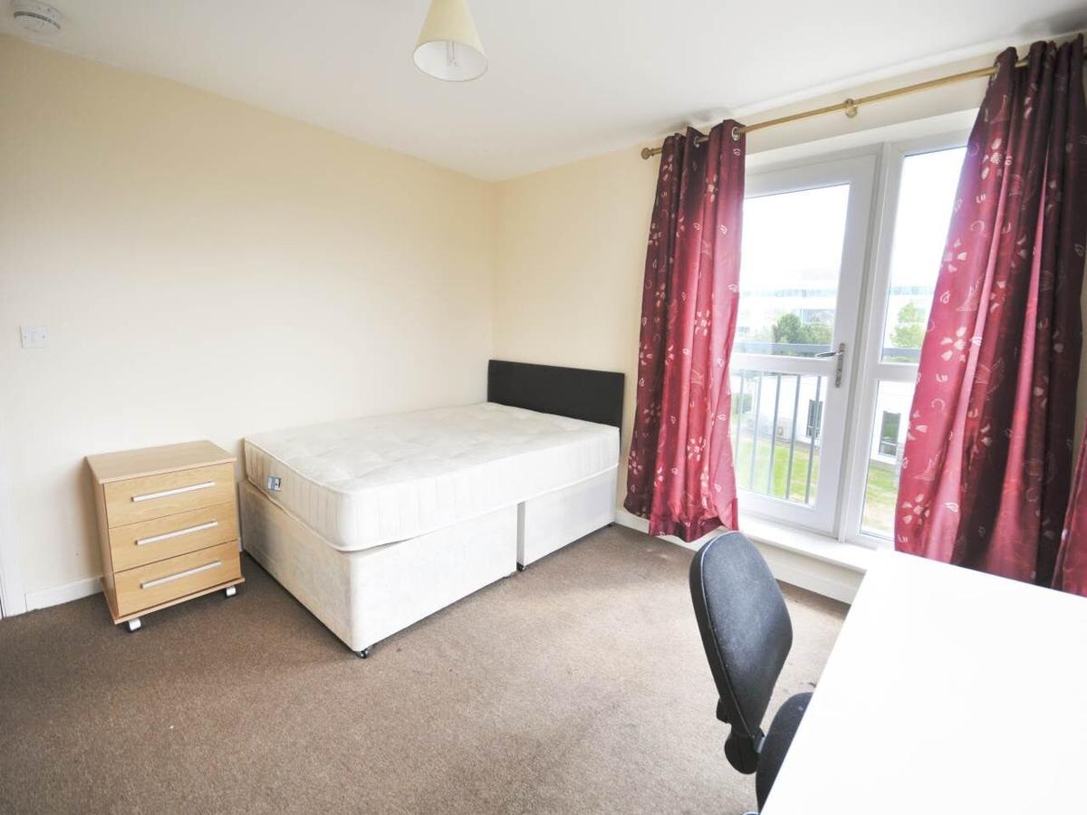 3 bedroom apartment for rent Aviation Avenue, Hertfordshire, AL10 9UE