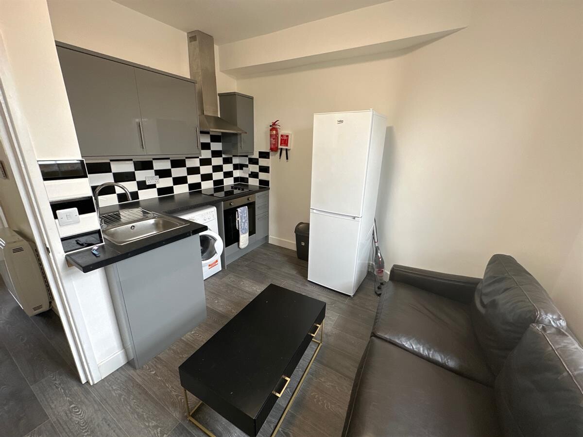 2 bedroom apartment for rent 21 High Street, Leamington Spa, CV31 1LN