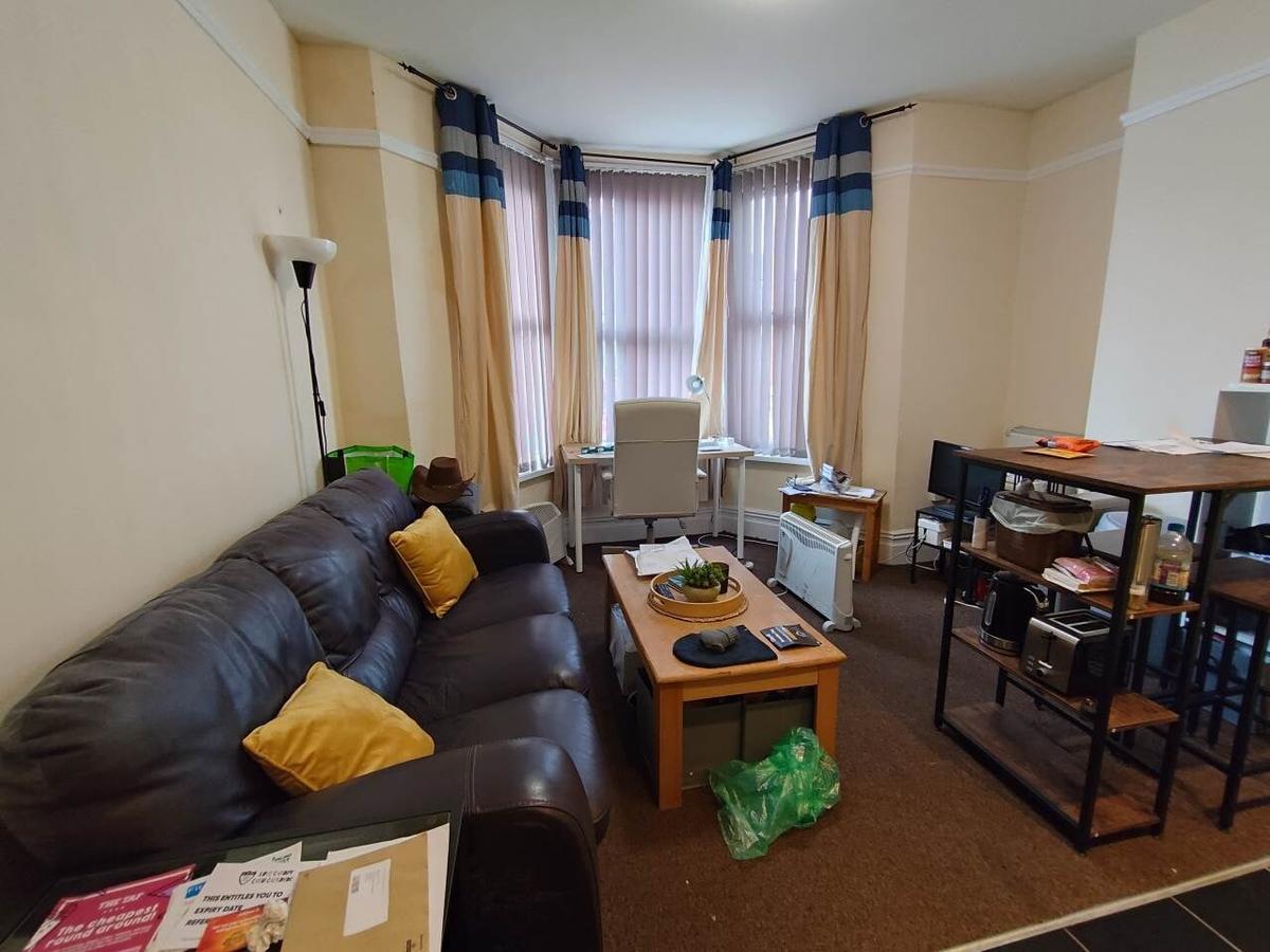 1 bedroom apartment for rent Cathays Terrace, Cardiff, CF24 4HZ UniHomes