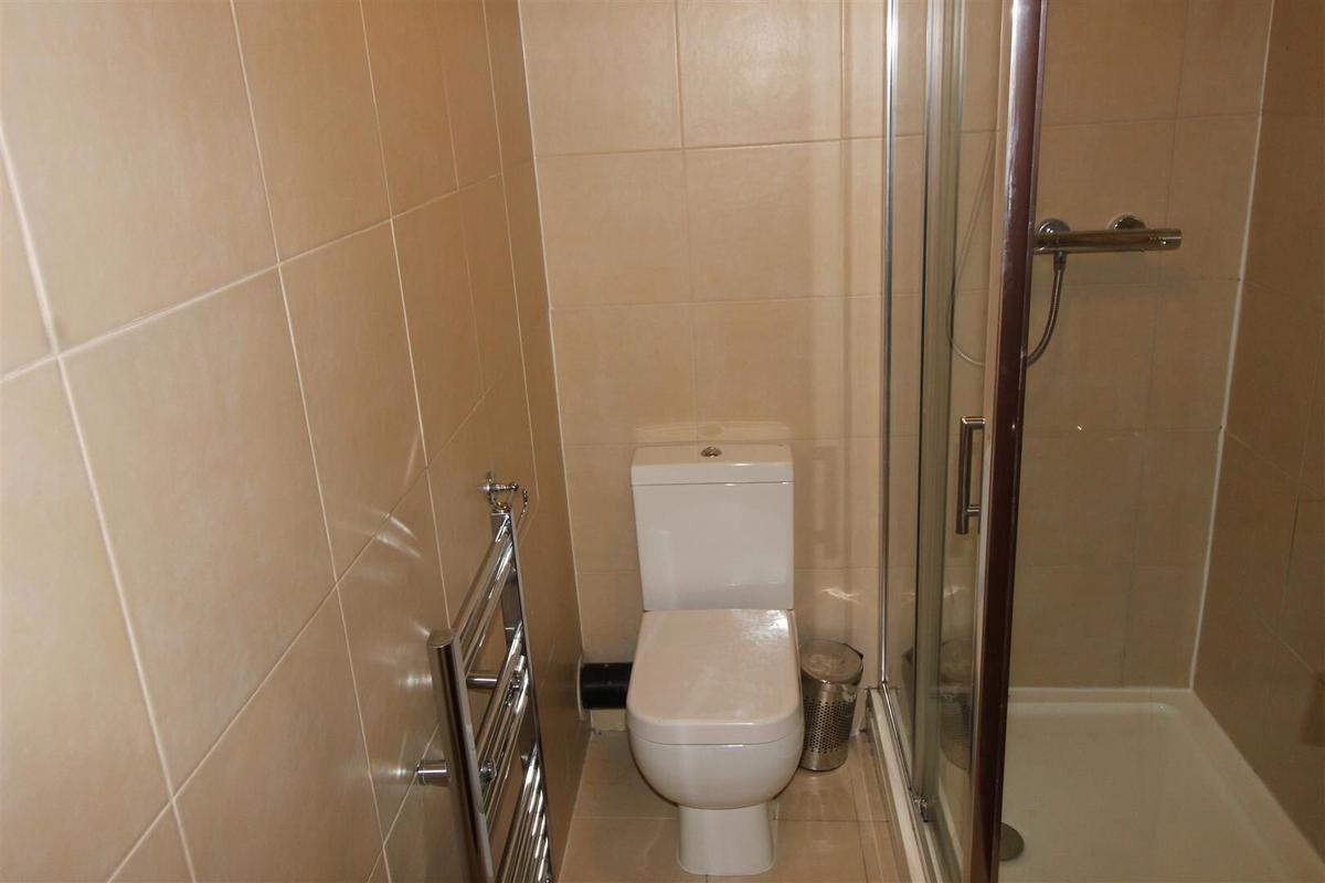 3 bedroom apartment for rent Victoria Park Road, Leicester, LE2 1XB