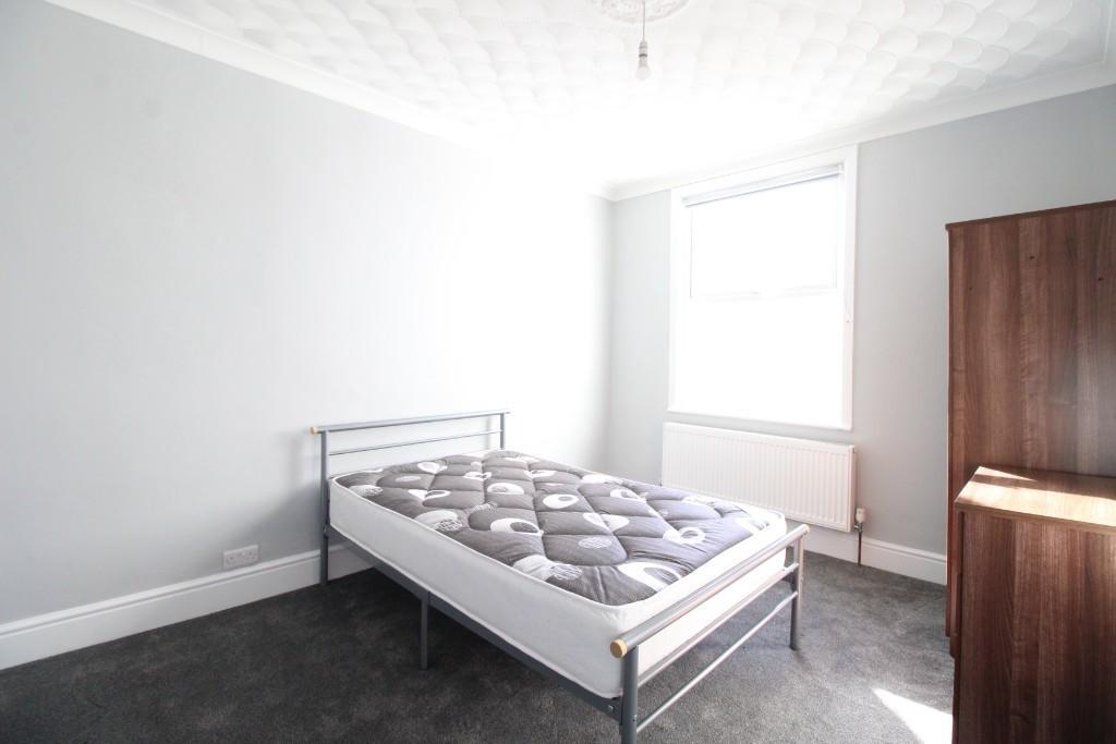 5 bedroom house for rent Chatsworth Road, Bristol, BS4 3EY UniHomes