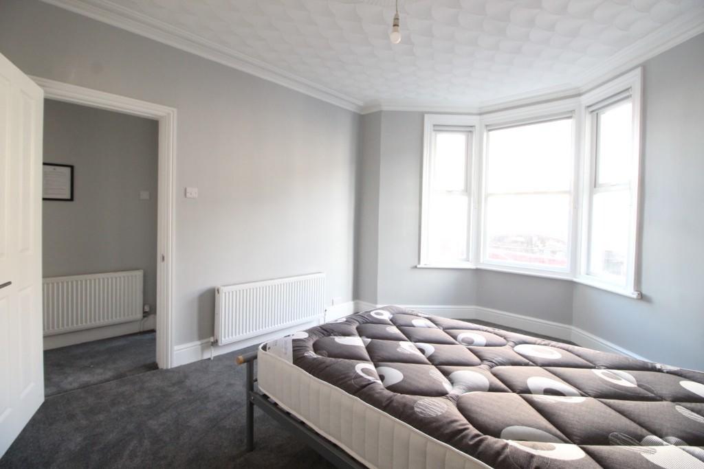 5 bedroom house for rent Chatsworth Road, Bristol, BS4 3EY UniHomes