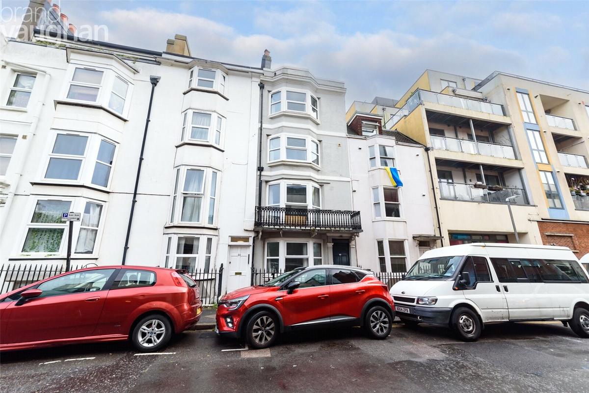 8 bedroom house for rent Dorset Gardens, Brighton, BN2 1RL UniHomes