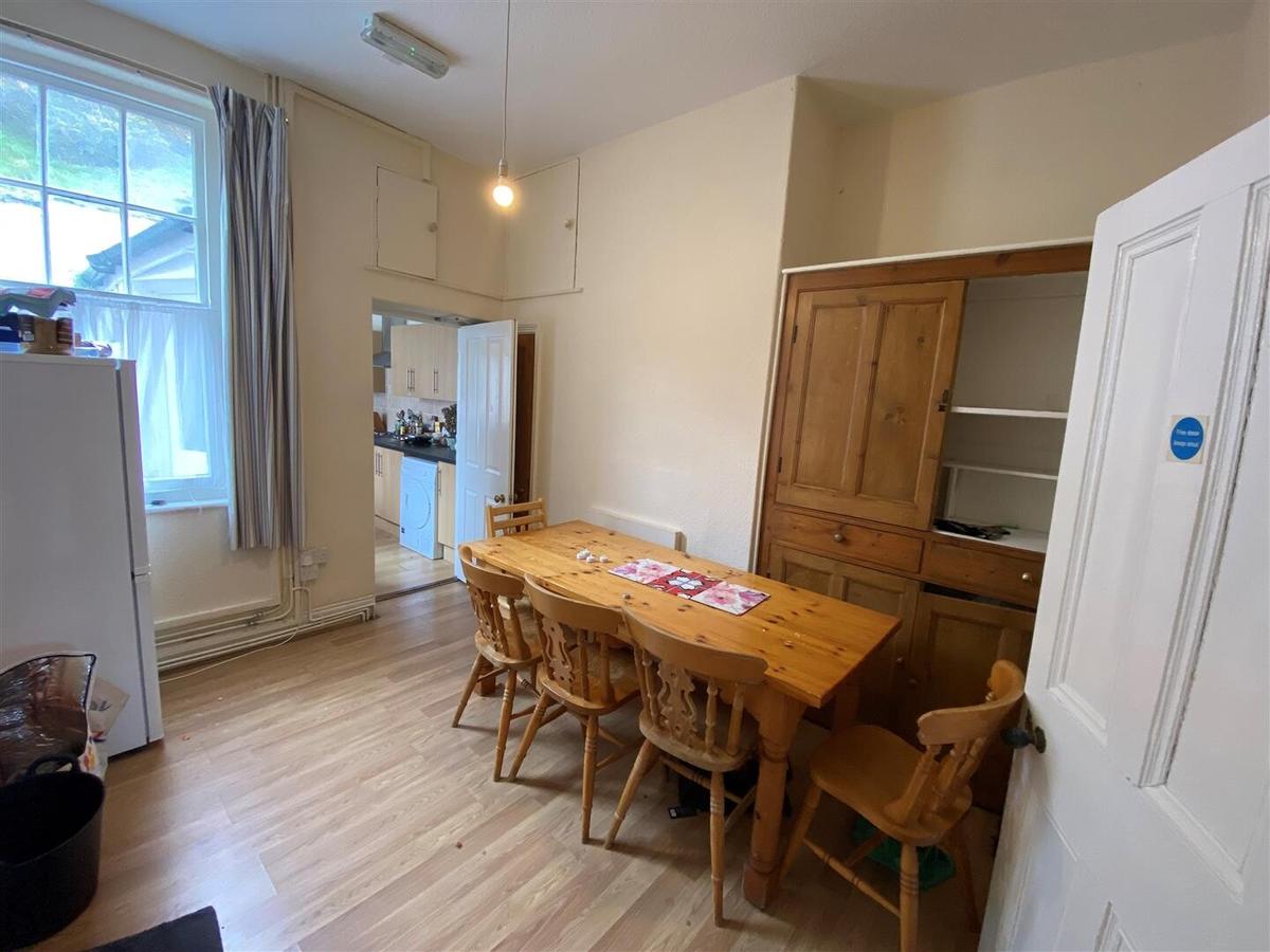 8 bedroom house for rent North Road, Aberystwyth, SY23 2EE UniHomes