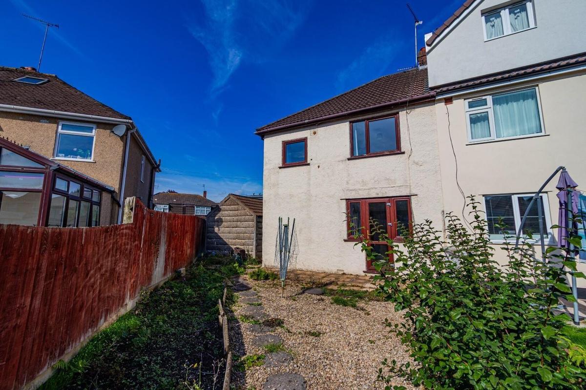 4 bedroom house for rent Rodney Crescent Bristol, BS34 7AG | UniHomes