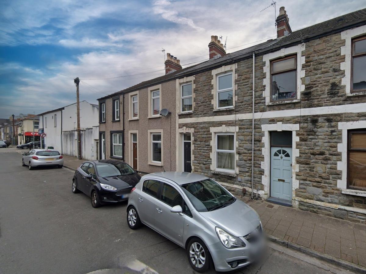 4 bedroom house for rent Emerald Street, Cardiff, CF24 1QA UniHomes