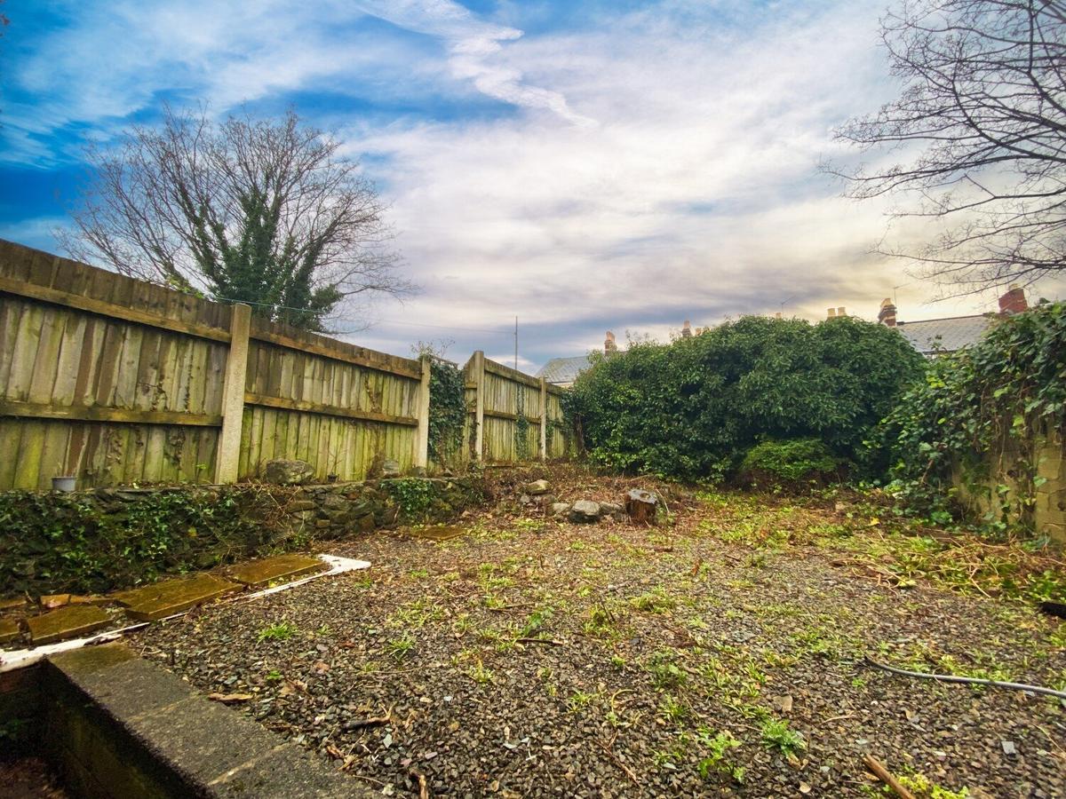 4 bedroom house for rent Emerald Street, Cardiff, CF24 1QA UniHomes