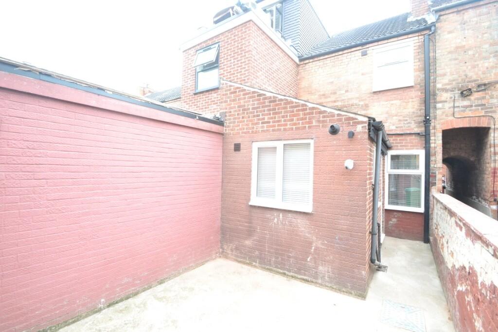 2 bedroom house for rent Birrell Road Nottingham, NG7 6LT UniHomes