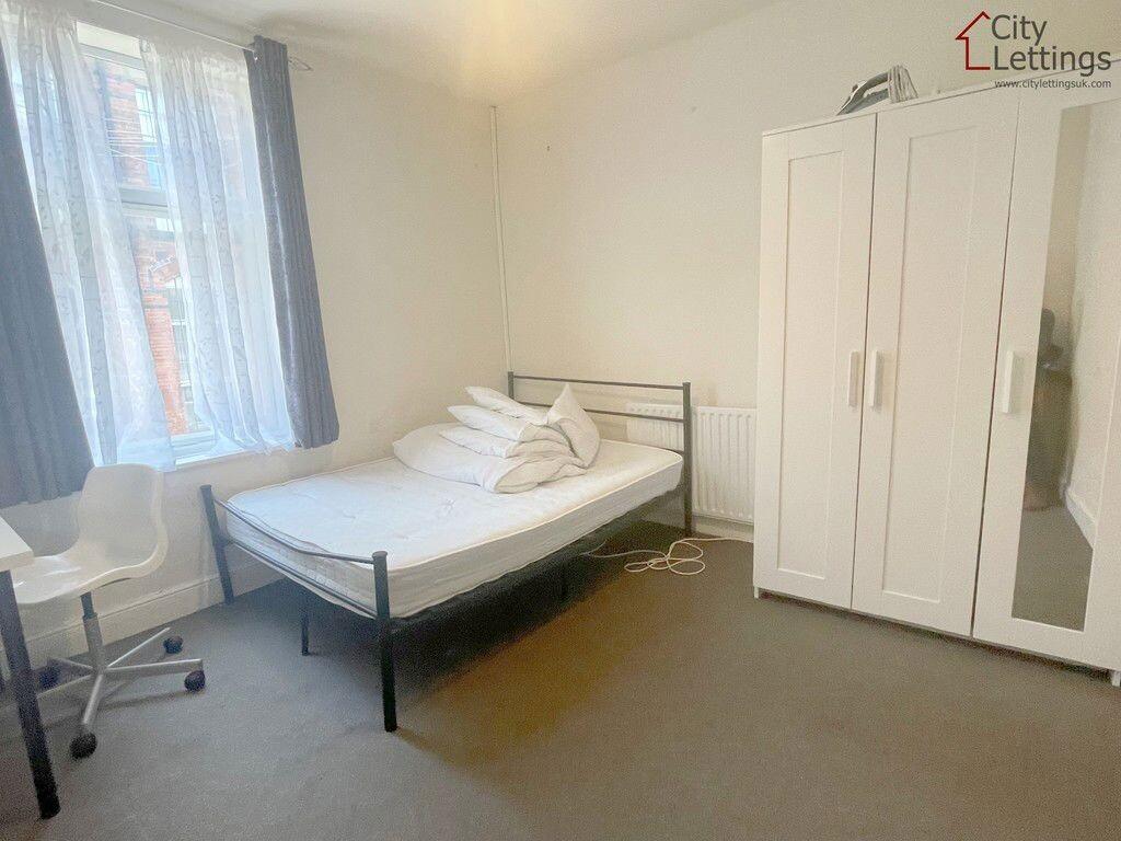 2 bedroom house for rent Forster Street Nottingham, NG7 3DH | UniHomes