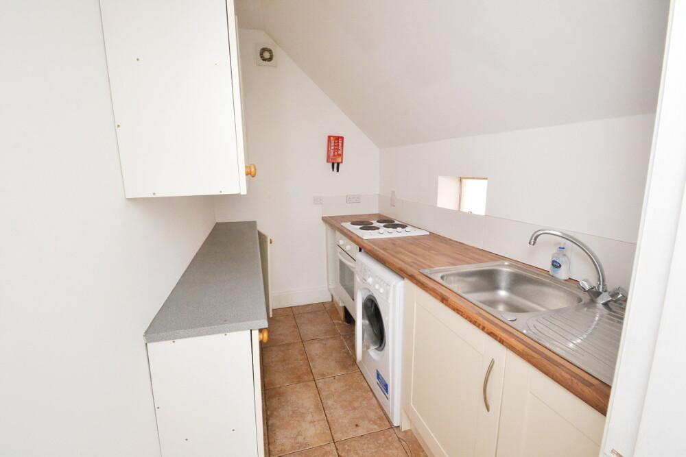 6 bedroom house for rent Wilford Lane, Nottingham, NG2 7QZ UniHomes