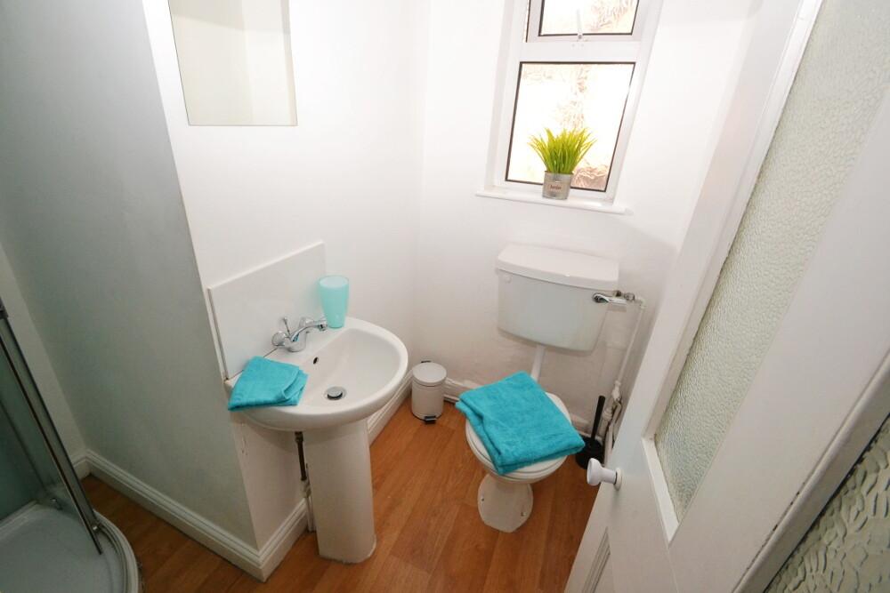 6 bedroom house for rent Wilford Lane, Nottingham, NG2 7QZ UniHomes