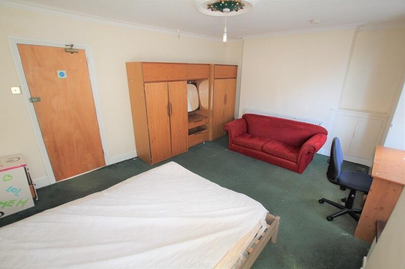 5 bedroom house for rent Llanbadarn Road, Aberystwyth, SY23 1EJ UniHomes