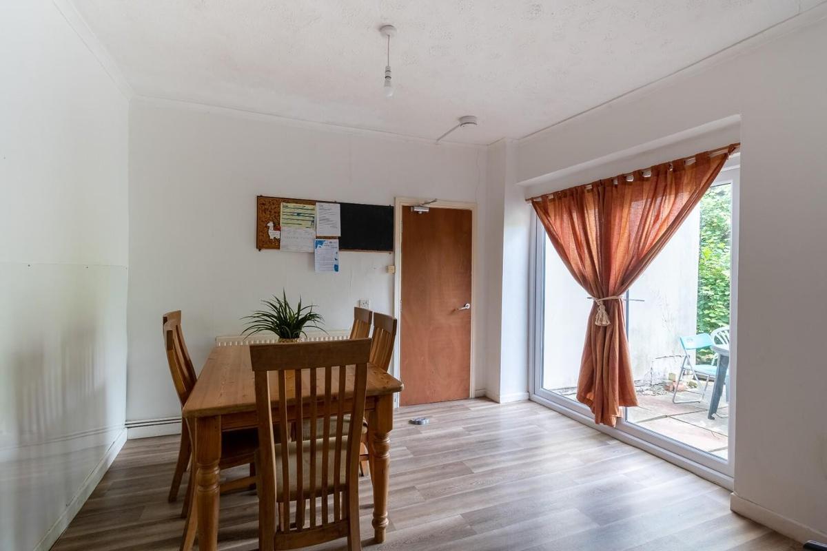 5 bedroom house for rent Lorne Road, Bath, BA2 3BZ UniHomes