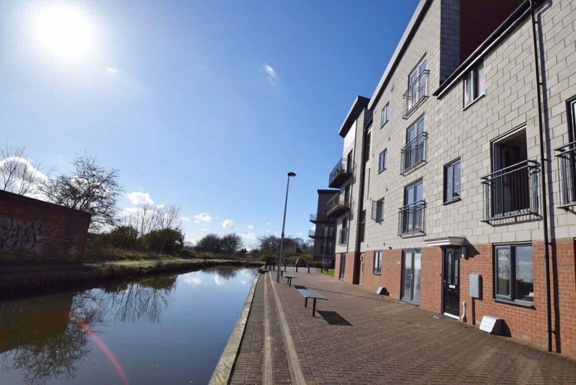 3 bedroom house for rent Quay Side, StokeonTrent, ST1 3DQ UniHomes