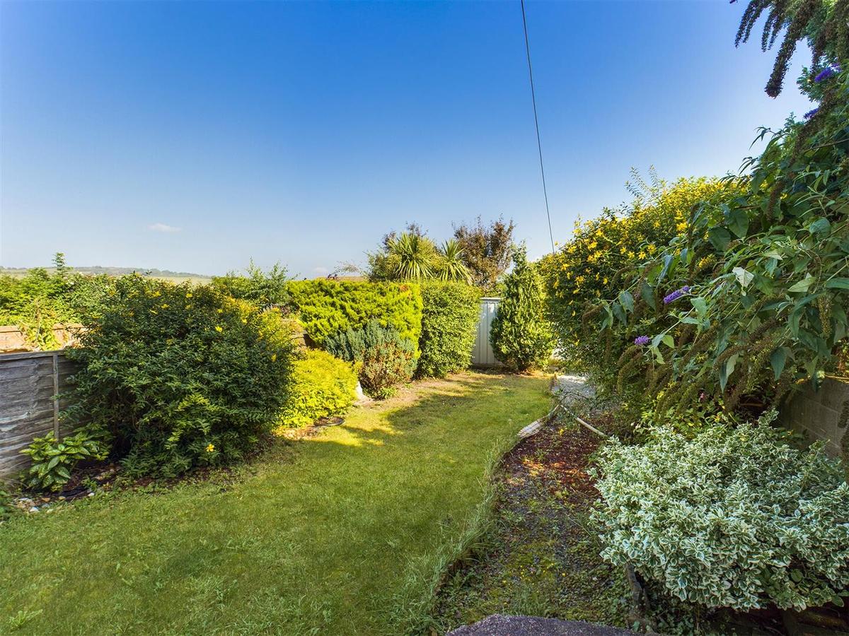 4 bedroom house for rent Eastbourne Road, Brighton, BN2 4DL UniHomes