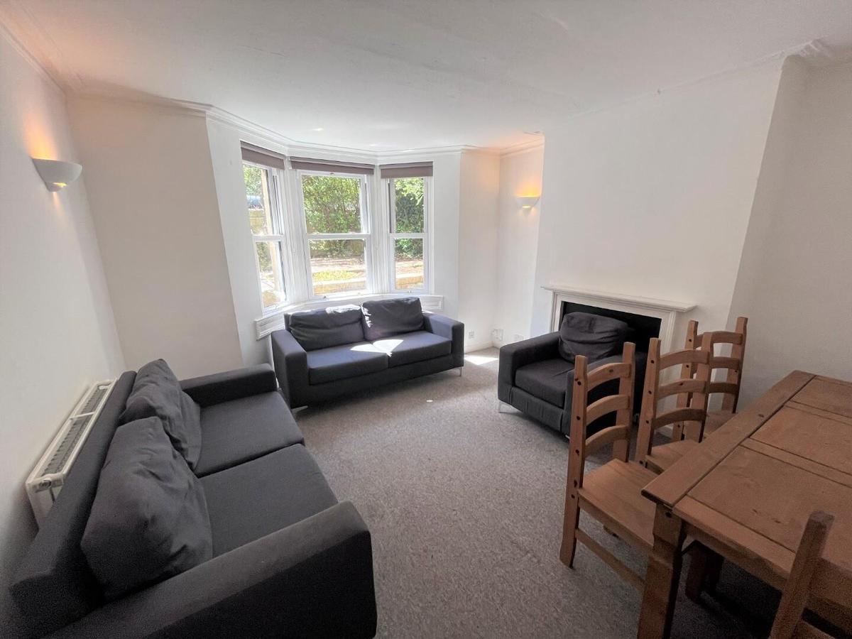 7 bedroom house for rent Lower Oldfield Park, Bath, BA2 3HP UniHomes