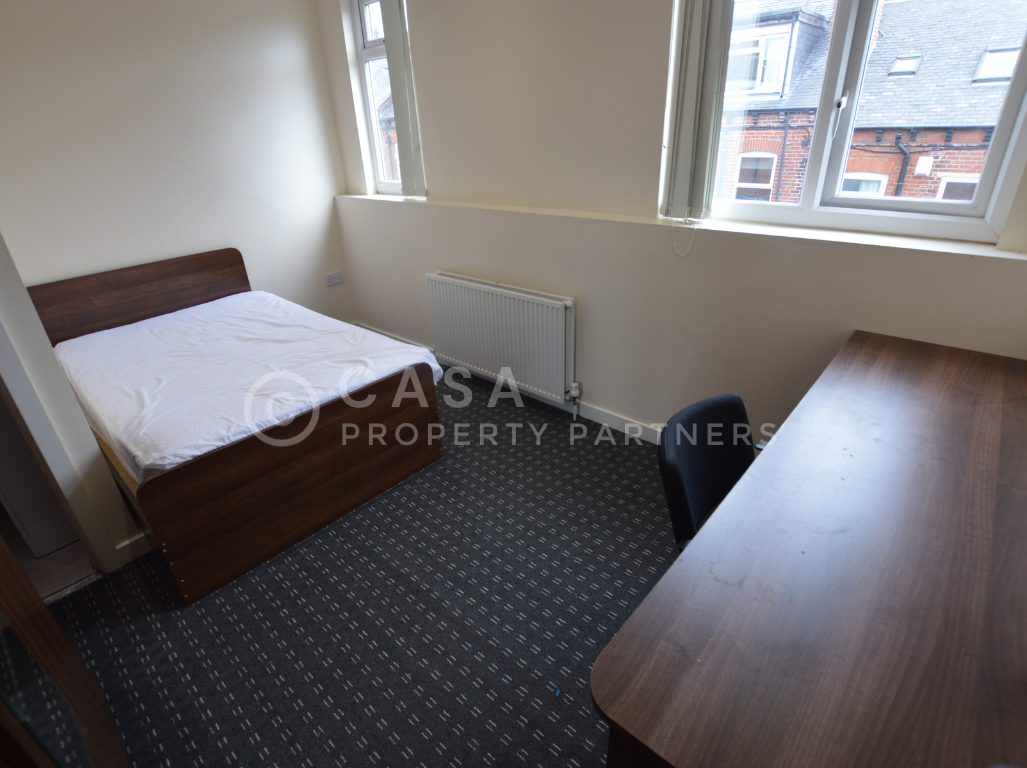 6 bedroom house for rent Hessle Mount, Leeds, LS6 1EP UniHomes