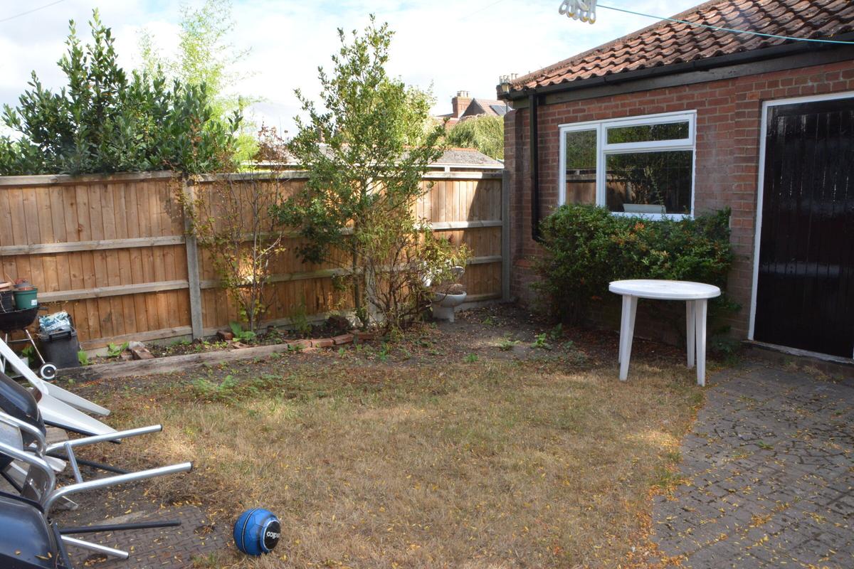 5 bedroom house for rent Girton Road, Norwich, NR2 3JR UniHomes