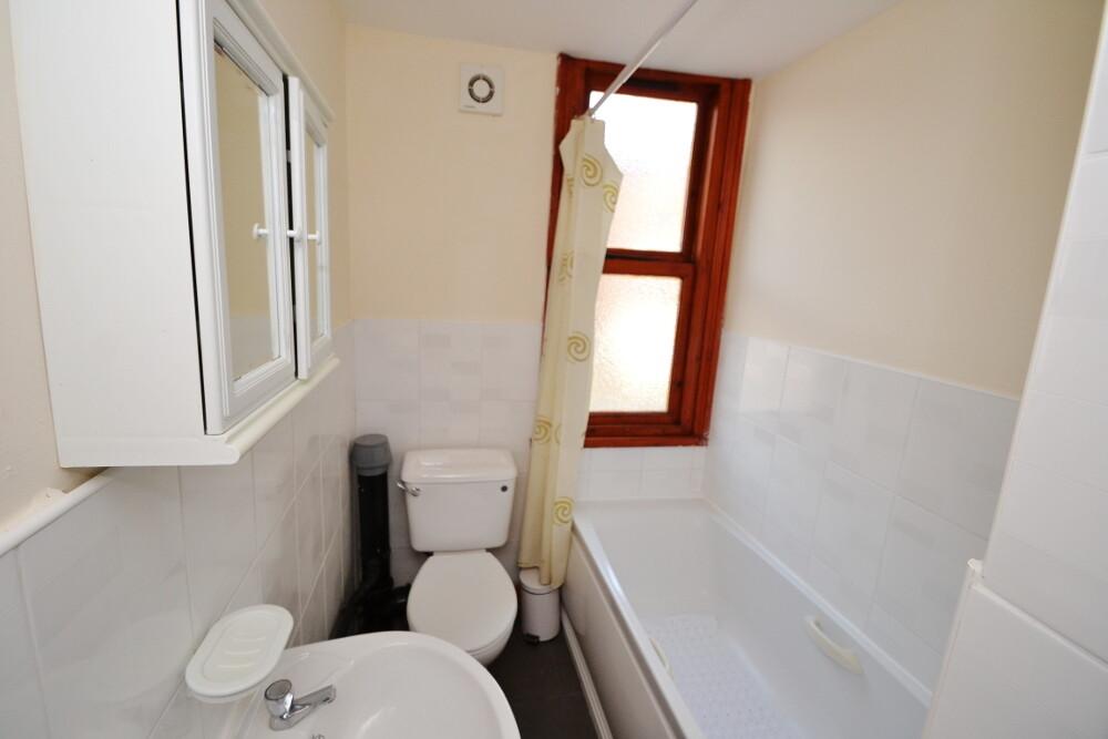 6 bedroom house for rent Balfour Road, Nottingham, NG7 1NY UniHomes