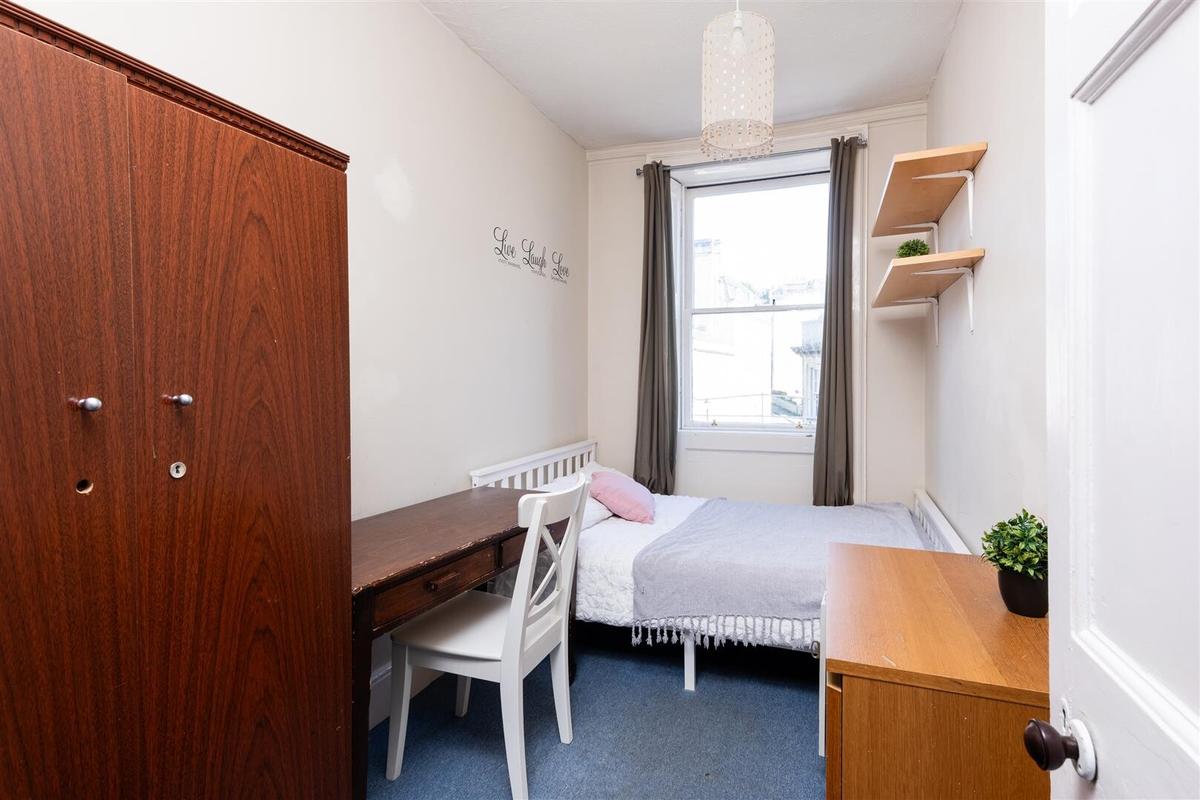 Renit Rivers 5 bedroom apartment for rent Rivers Street Bath, BA1 2QA | UniHomes