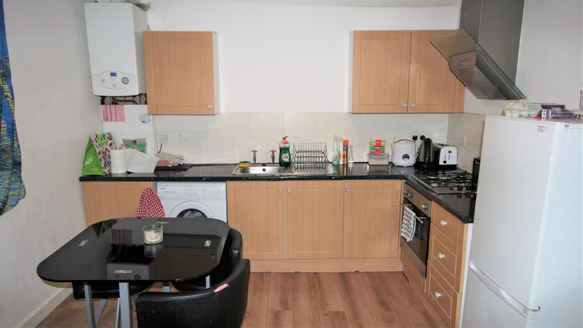 3 bedroom apartment for rent Guildford Place, Newcastle, NE6 5HQ UniHomes