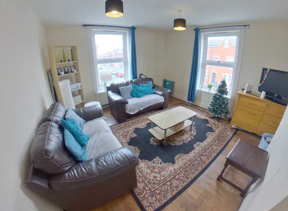 2 bedroom apartment for rent Burley Lodge Road, Two Bed, Leeds, Leeds
