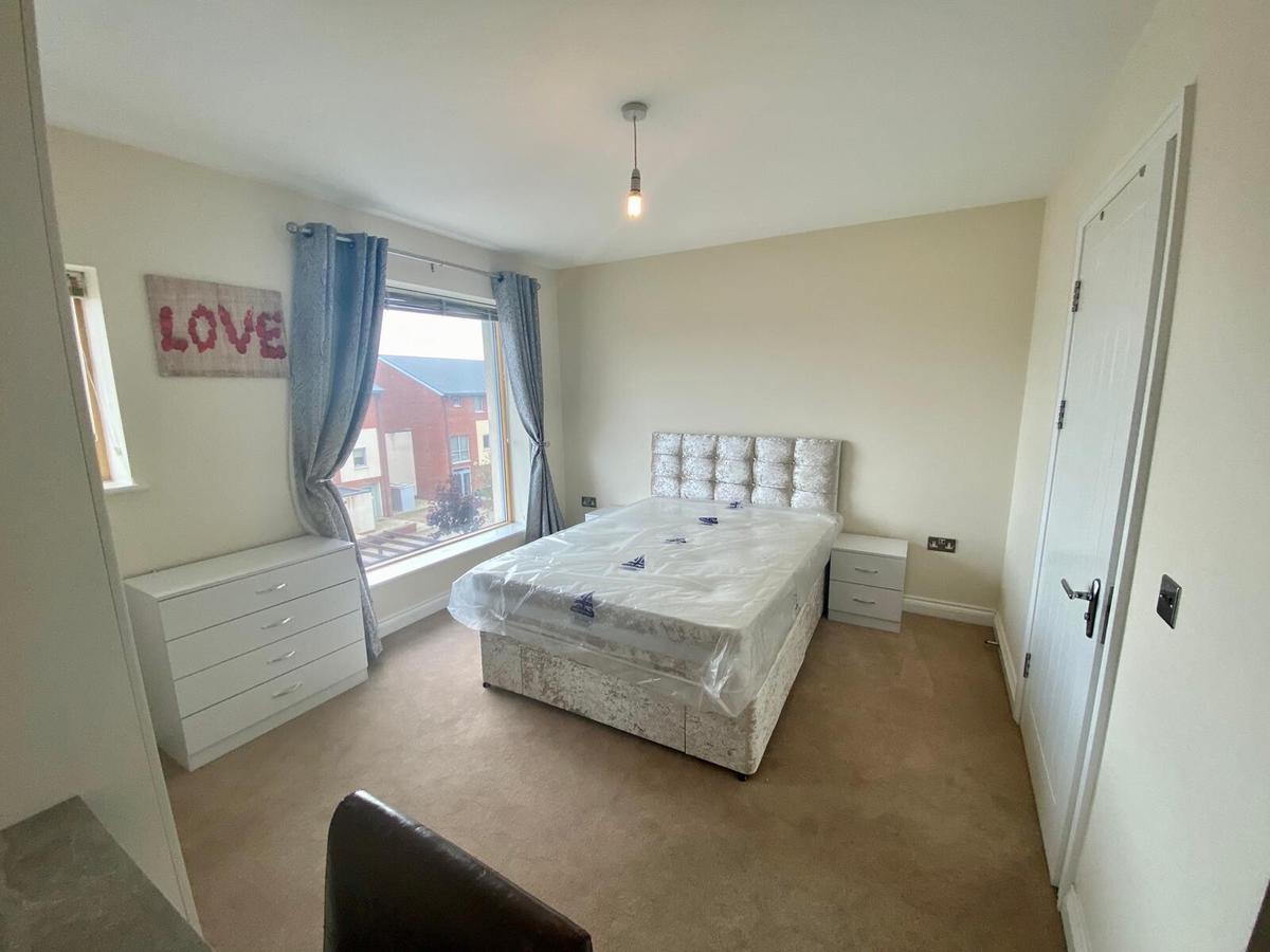 3 bedroom house for rent Langdon Road, Swansea, SA1 8RB UniHomes