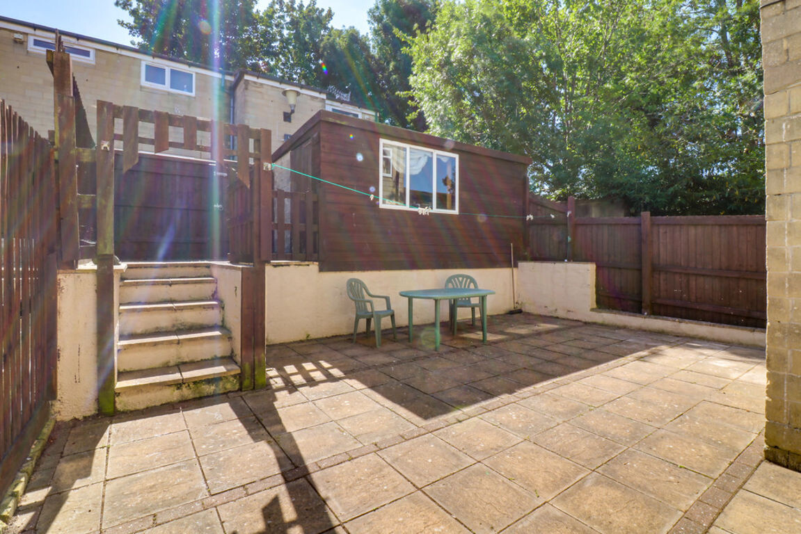 4 bedroom house for rent Loxton Drive, Bath, BA2 1BR UniHomes