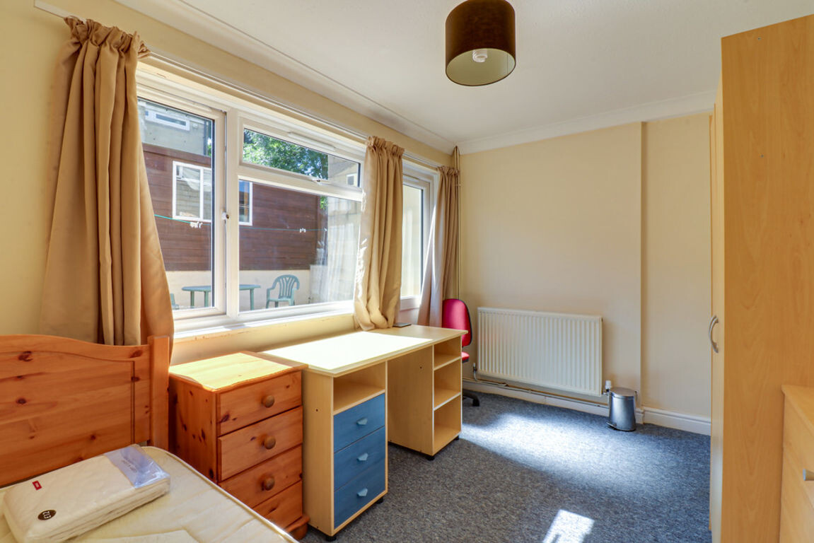 4 bedroom house for rent Loxton Drive, Bath, BA2 1BR UniHomes