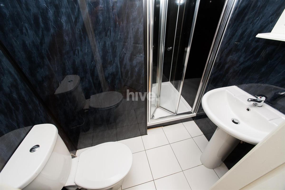 4 bedroom apartment for rent Fenham Road, Newcastle, NE4 5AE UniHomes