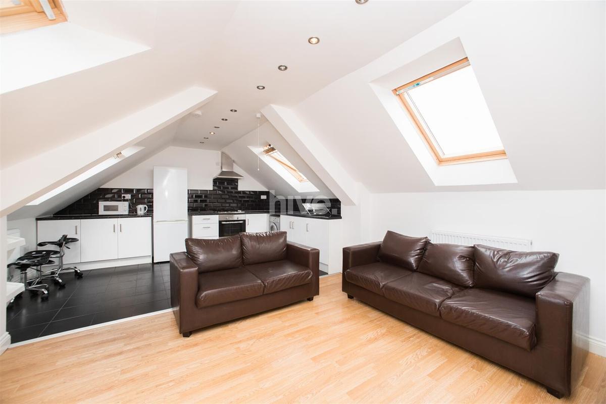 4 bedroom apartment for rent Fenham Road, Newcastle, NE4 5AE UniHomes