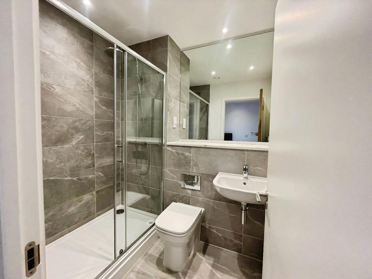 2 bedroom house for rent Fifty5Ive Manchester, M3 7GY | UniHomes