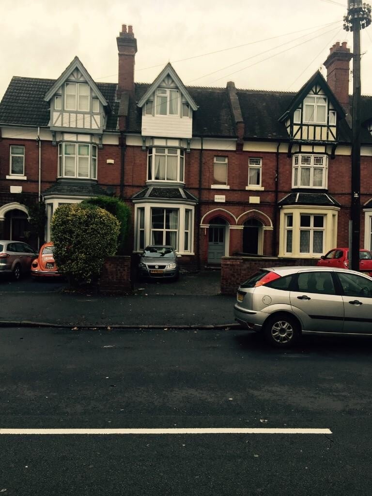 6 bedroom house for rent Radford Road, Leamington Spa, CV31 1NF UniHomes