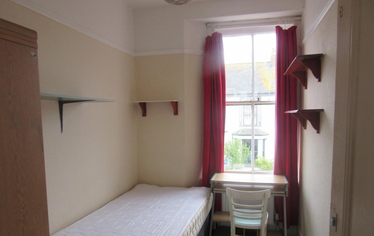 4 bedroom house for rent Marlborough Road, Falmouth, TR11 3LN UniHomes