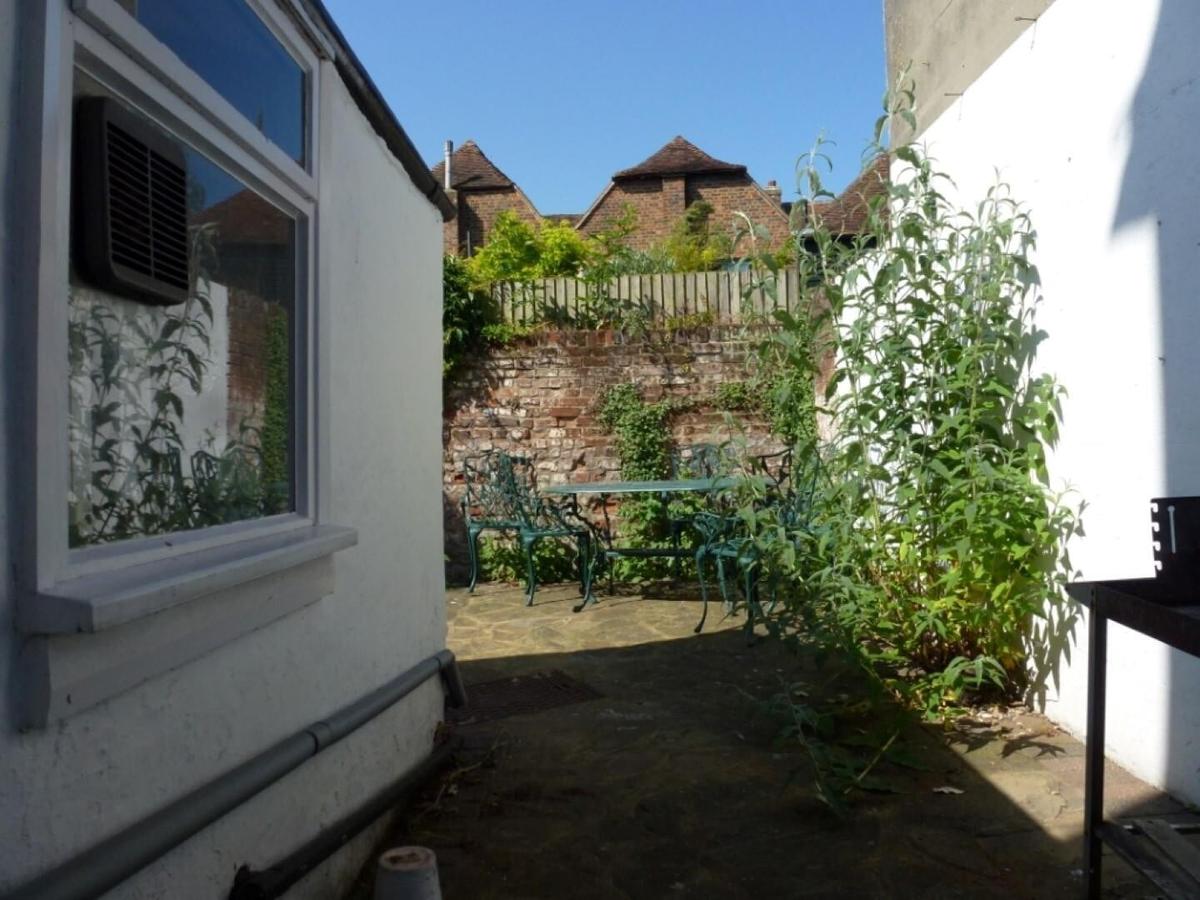 3 bedroom house for rent Old Dover Road, Canterbury, CT1 3JB UniHomes