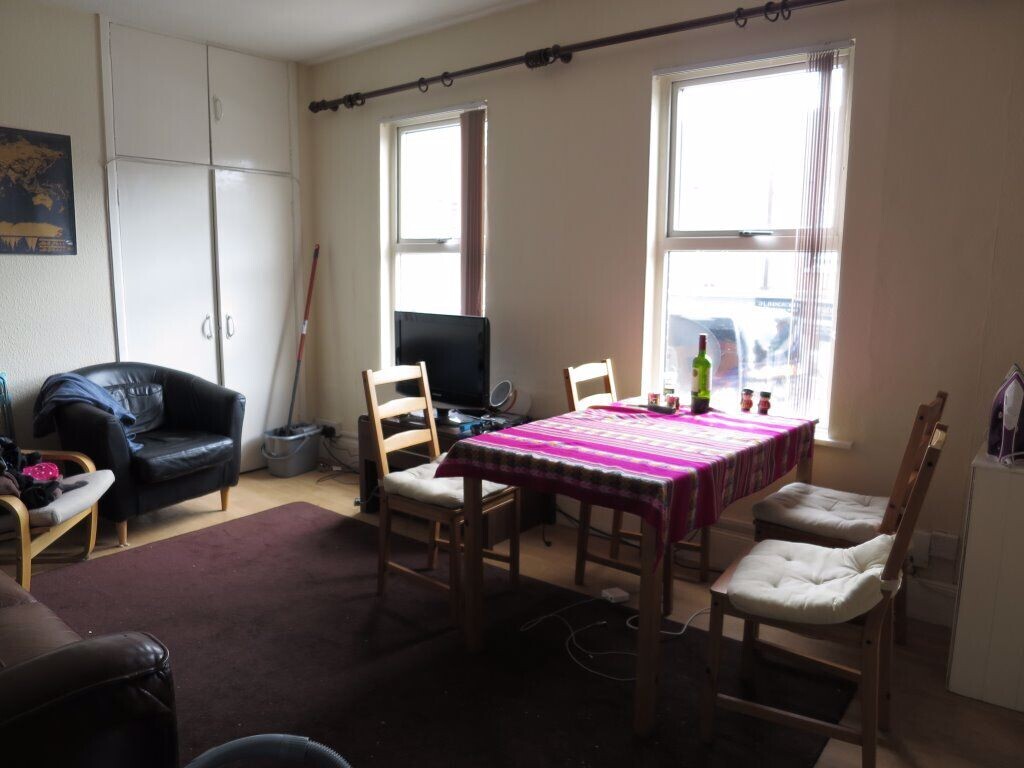 3 bedroom house for rent London Road, Oxford, OX3 9HZ UniHomes