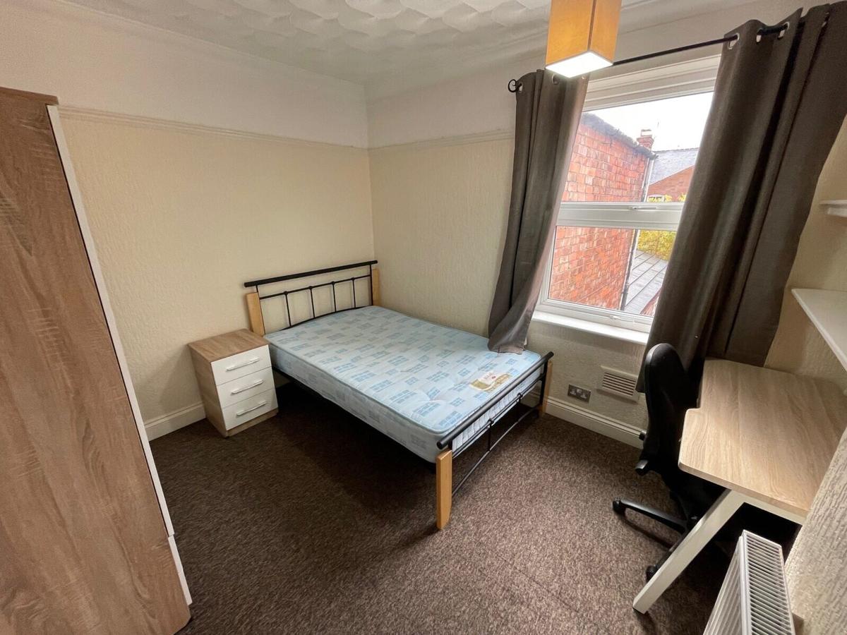 4 bedroom house for rent Lytton Road, Leicester, LE2 1WL UniHomes