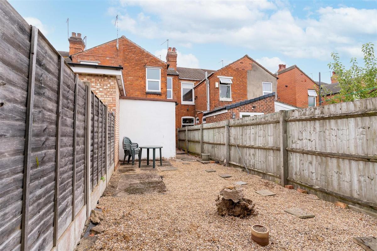 4 bedroom house for rent Milner Road Birmingham, B29 7RL UniHomes