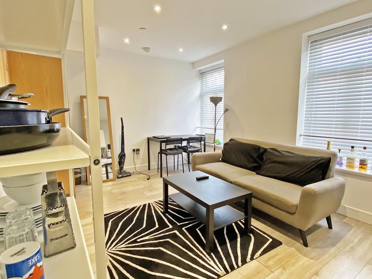 2 bedroom apartment for rent Bedford Street Cardiff, CF24 3BZ UniHomes