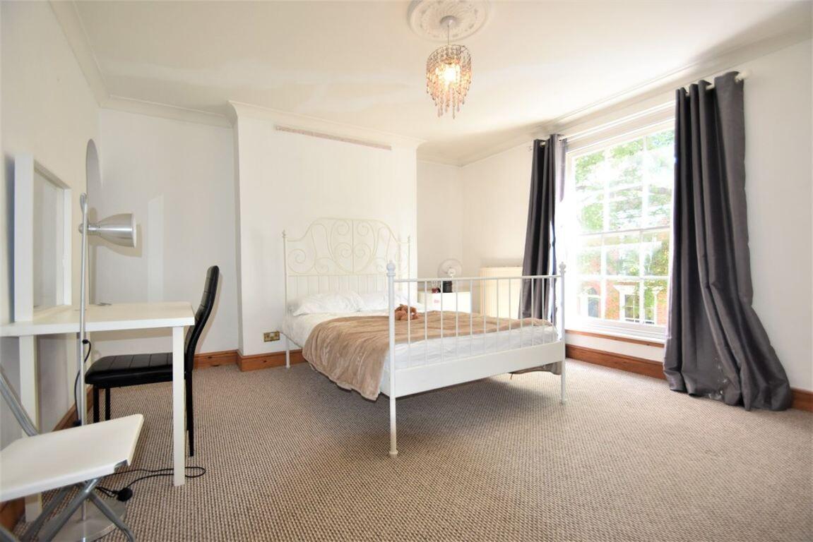 4 bedroom house for rent King Street, Portsmouth, PO5 4EG UniHomes