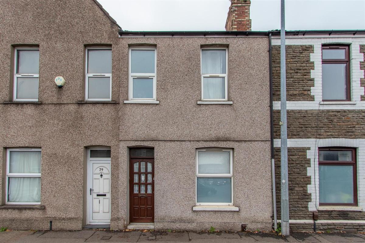 5 bedroom house for rent Cathays Terrace, Cardiff, CF24 4HS UniHomes