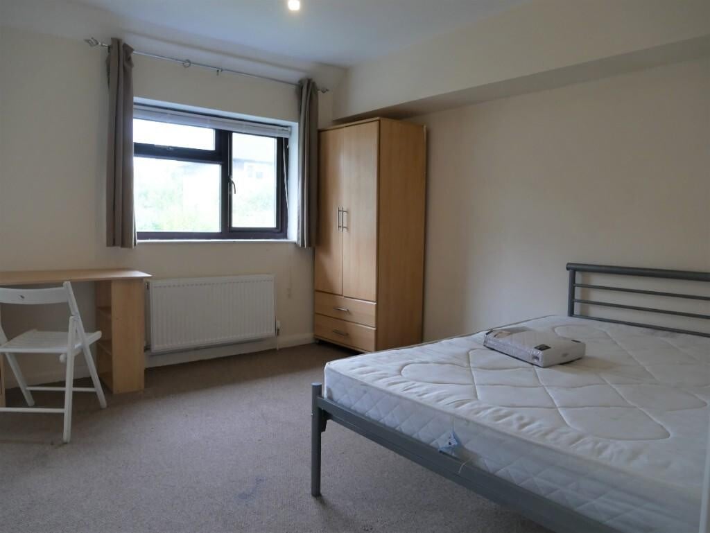 7 bedroom house for rent Southall Avenue, Brighton, BN2 4BB UniHomes