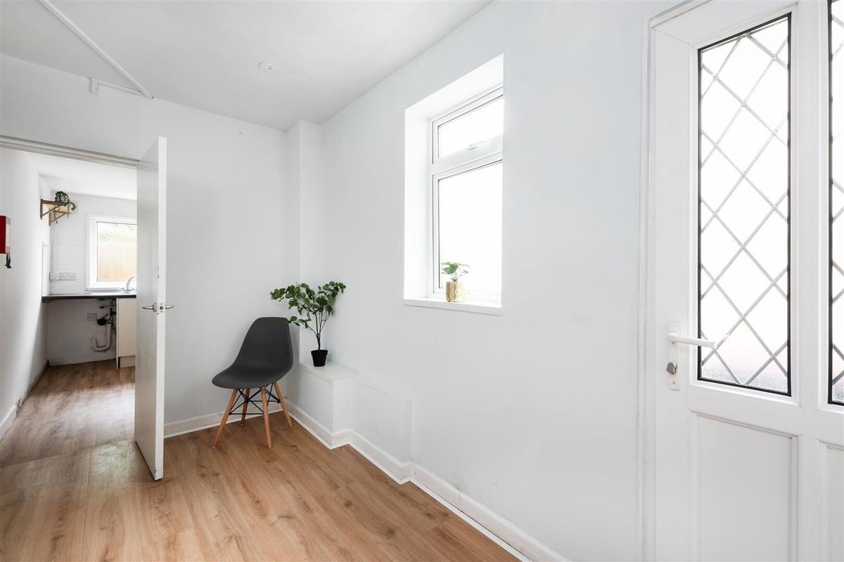 3 bedroom house for rent Dartmouth Avenue, Bath, BA2 1AS UniHomes