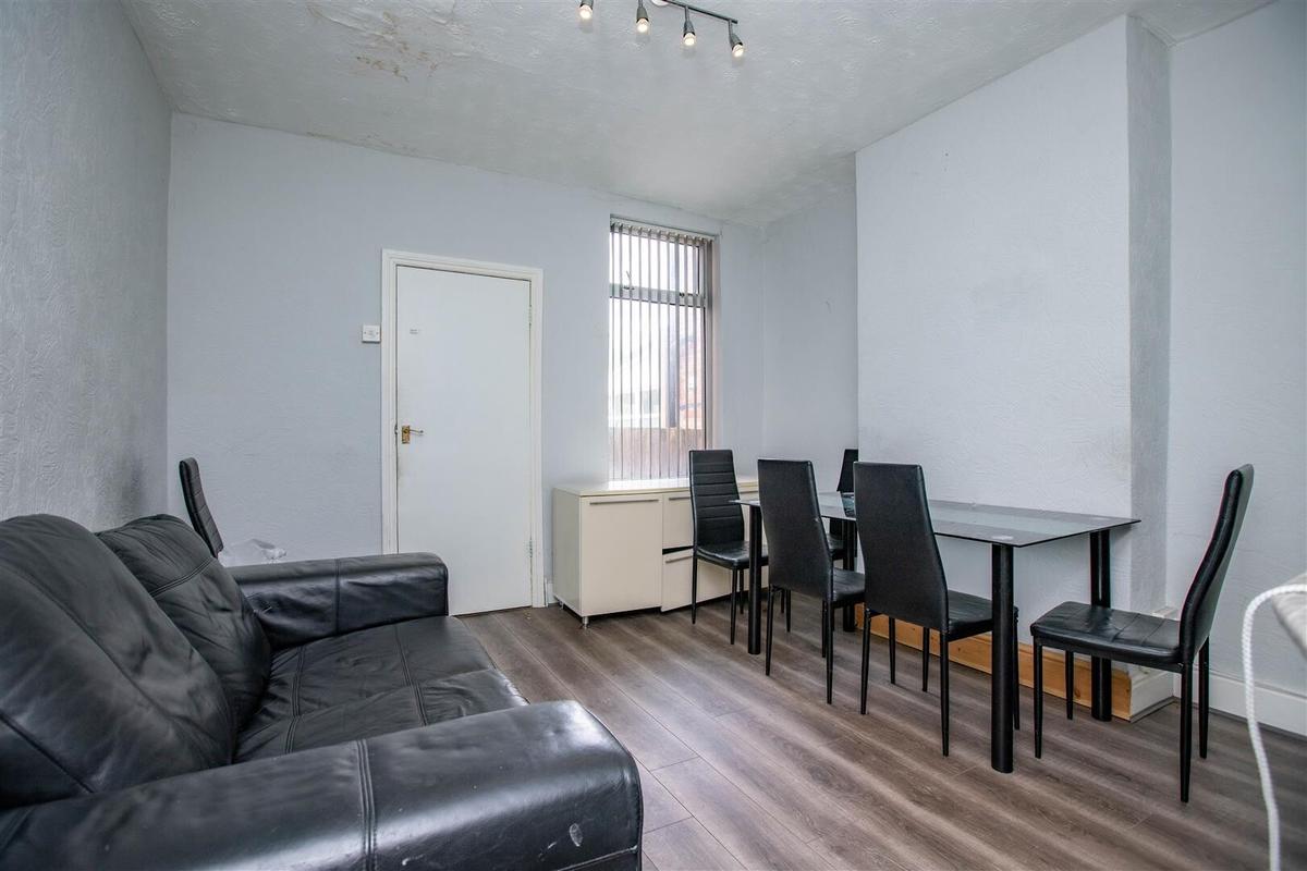 4 bedroom house for rent Harborne Park Road, Birmingham, B17 0NG UniHomes